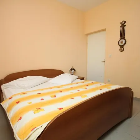 With A Parking Space - 6694 Apartman *