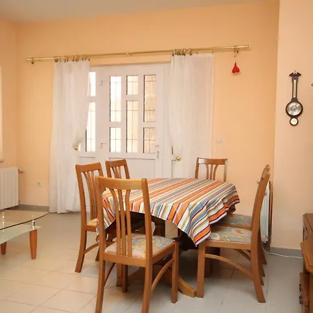 With A Parking Space - 6694 Apartman *