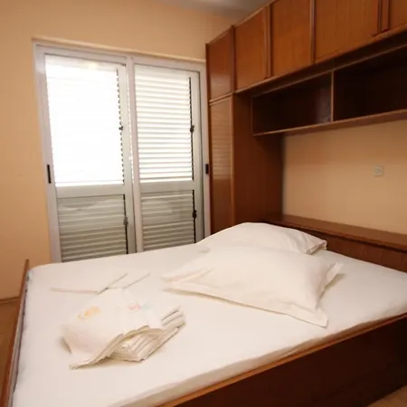 With A Parking Space - 6694 Apartman *