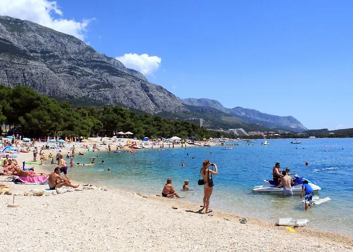 With A Parking Space - 6694 *